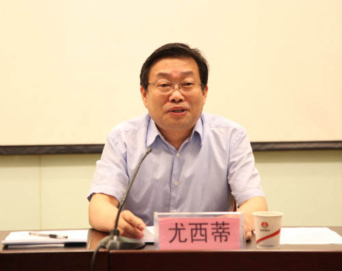 新班子上任一個月，看他們都忙了些啥？