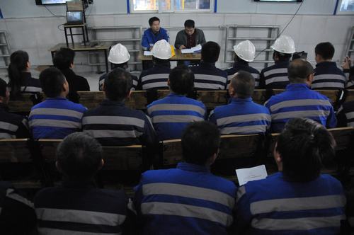 洗選煤運(yùn)營(yíng)公司開展模擬假人緊急救護(hù)基礎(chǔ)技能競(jìng)賽活動(dòng)