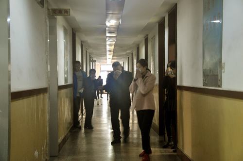 “三聲哨聲”拉開韓城分公司火災(zāi)疏散演練序幕