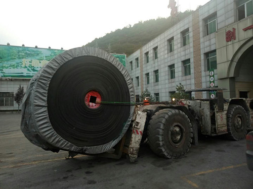 機(jī)電安裝公司承建的三盤(pán)區(qū)膠帶機(jī)設(shè)備安裝工程提前完工