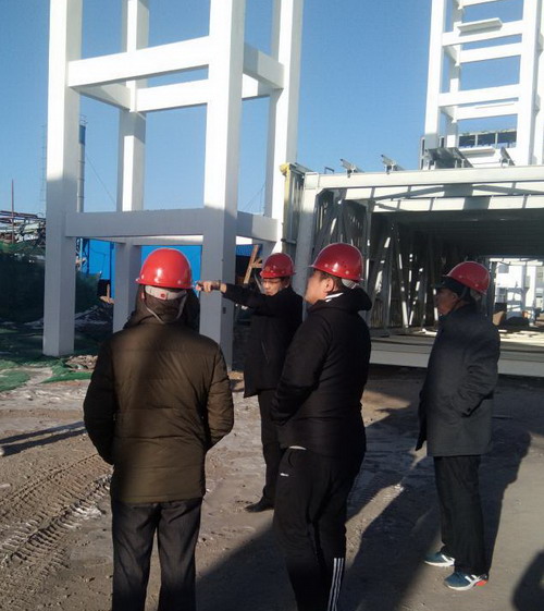 銅川分公司小保當(dāng)棧橋工程鋼桁架吊裝方案順利通過(guò)專家論證