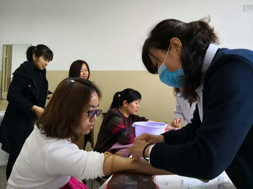 銅川分公司組織員工進行健康體檢