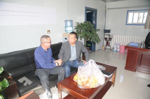 掘進(jìn)公司：五一前夕走訪慰問勞動模范