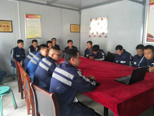 陜煤建設(shè)洗選煤運營公司安裝第二項目部開展“生命至上、安全發(fā)展”安全猜謎活動