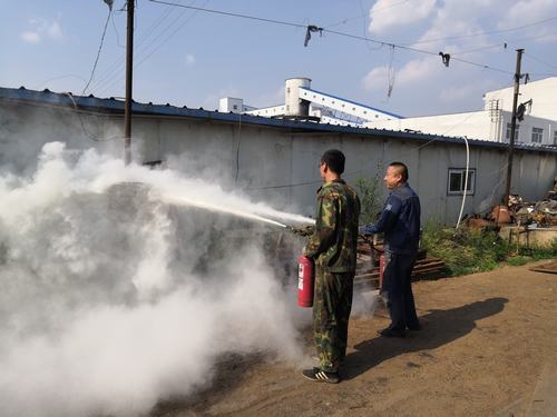 陜煤建設(shè)掘進公司：紅柳林項目部水火應(yīng)急雙演練檢驗項目處置能力