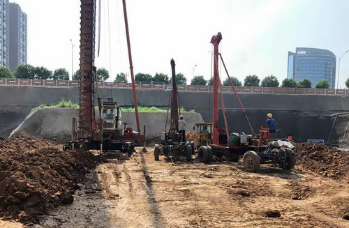 陜煤建設(shè)銅川公司打響藍(lán)山水岸項(xiàng)目工程建設(shè)攻堅(jiān)戰(zhàn)