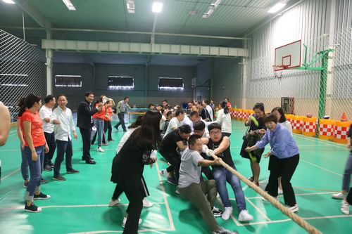 陜煤建設(shè)天工、設(shè)計(jì)、大秦置業(yè)、咸陽(yáng)公司聯(lián)合舉辦迎國(guó)慶 “拔河”聯(lián)誼賽