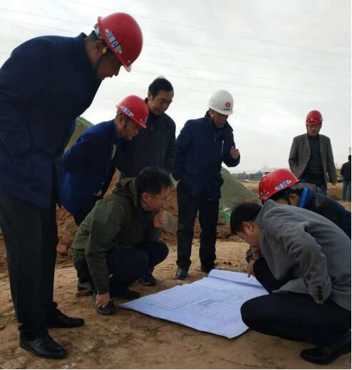 銅川市公路局副局長師延強(qiáng)深入川耀項(xiàng)目現(xiàn)場檢查工作