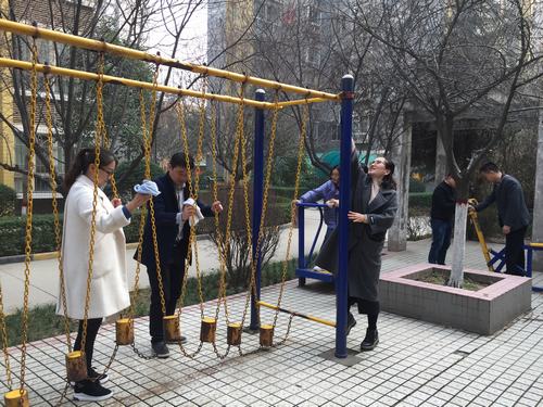 弘揚(yáng)中華魂  雷鋒在行動(dòng)