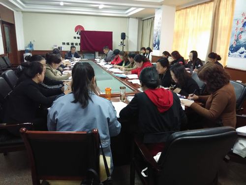 陜煤建設(shè)韓城分公司搭建學(xué)習(xí)平臺促進(jìn)業(yè)務(wù)骨干素質(zhì)提升