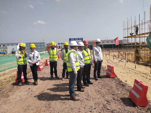 陜煤榆林化學(xué)公司副總經(jīng)理一行蒞臨陜煤建設(shè)天工公司施工現(xiàn)場(chǎng)檢查指導(dǎo)工作