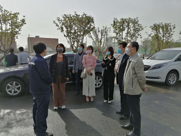 省國(guó)資委鄭玲、陜煤集團(tuán)副總經(jīng)理尚建選、陜煤研究院副院長(zhǎng)王蘇健一行蒞臨陜煤研究院項(xiàng)目檢查指導(dǎo)工作