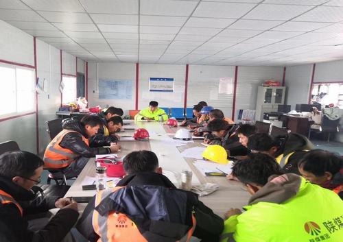 陜煤建設(shè)銅煤公司第十六項目部冬日奮戰(zhàn)一線施工忙