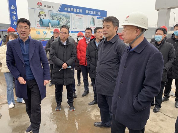 西咸新區(qū)灃西新城黨委書記、管委會主任劉宇斌一行蒞臨灃西新城第五學校項目調(diào)研指導(dǎo)工作