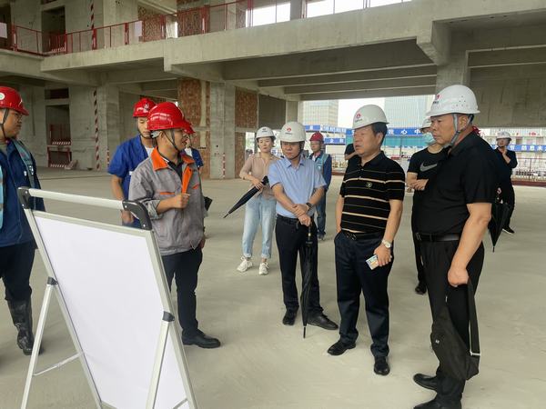 陜西秦銘鑫地置業(yè)有限公司蒞臨渭南分公司北斗星基項目考察項目進展情況