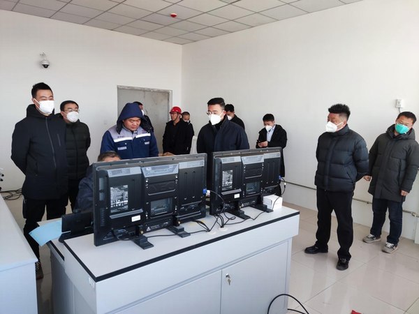 陜西榆橫鐵路有限責(zé)任公司黨委書記、董事長(zhǎng)馮斌蒞臨榆陽(yáng)煤炭物流園區(qū)項(xiàng)目檢查指導(dǎo)工作