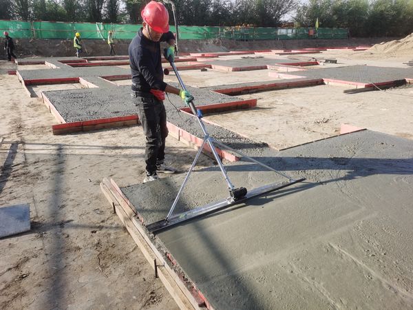 陜煤建設(shè)天工公司新疆第一項(xiàng)目部用“聰明眼”和“智慧心”優(yōu)化“五小”見(jiàn)實(shí)效