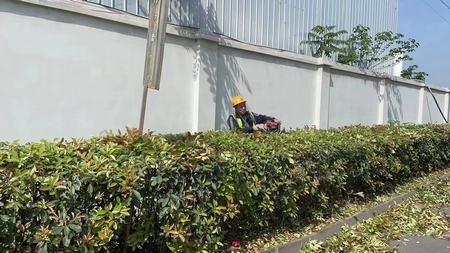 陜煤建設洗選煤運營公司神渭蒲城運營項目部：開展“清理環(huán)境衛(wèi)生，我先行”主題活動