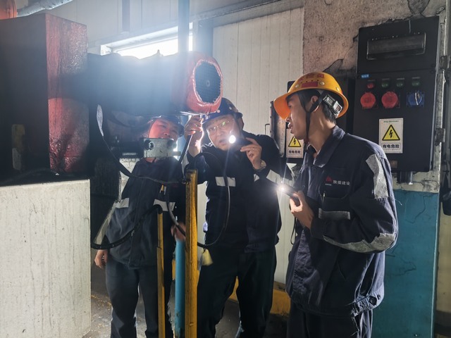 陜煤建設(shè)洗選煤運營公司紅柳林洗煤廠項目部：崗位堅守獻(xiàn)禮國慶 汗水澆灌責(zé)任之花