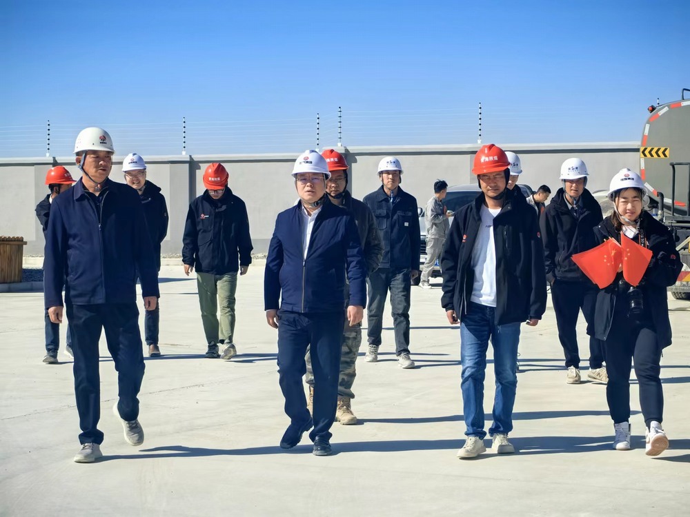 青海陜煤新能源科技有限公司董事長祝文軍深入陜煤建設(shè)天工公司基層項目開展國慶節(jié)安全檢查