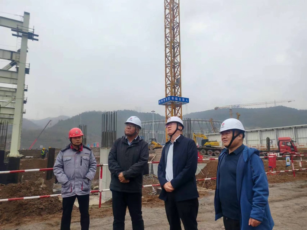 劉保江深入基層項目檢查指導