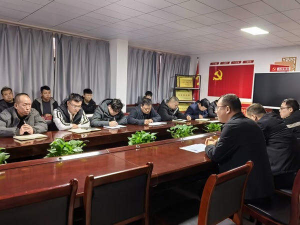 陜煤建設(shè)煤礦運(yùn)營(yíng)服務(wù)分公司：弘揚(yáng)憲法精神，筑牢法治根基