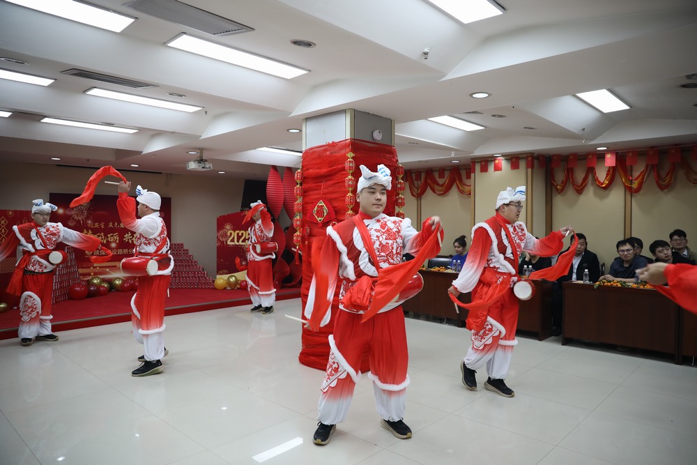 陜煤建設路橋分公司開展“話安全、慶元旦、迎新春”游藝聯(lián)歡會