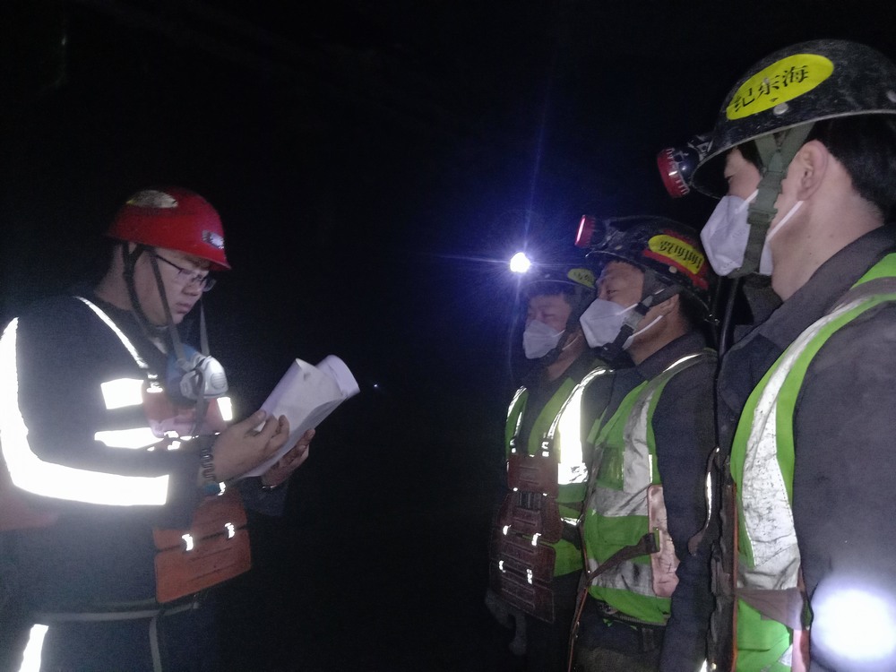 陜煤建設(shè)韓城分公司安裝四項(xiàng)目部：以行動(dòng)“提筆”，以作為“畫卷”，繪出春日“奮進(jìn)圖”