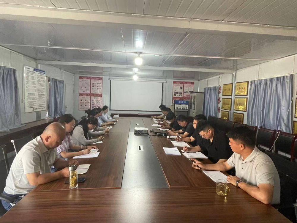 陜煤建設(shè)韓城分公司土建六項(xiàng)目部：秋高氣爽施工忙，精雕細(xì)琢筑精品