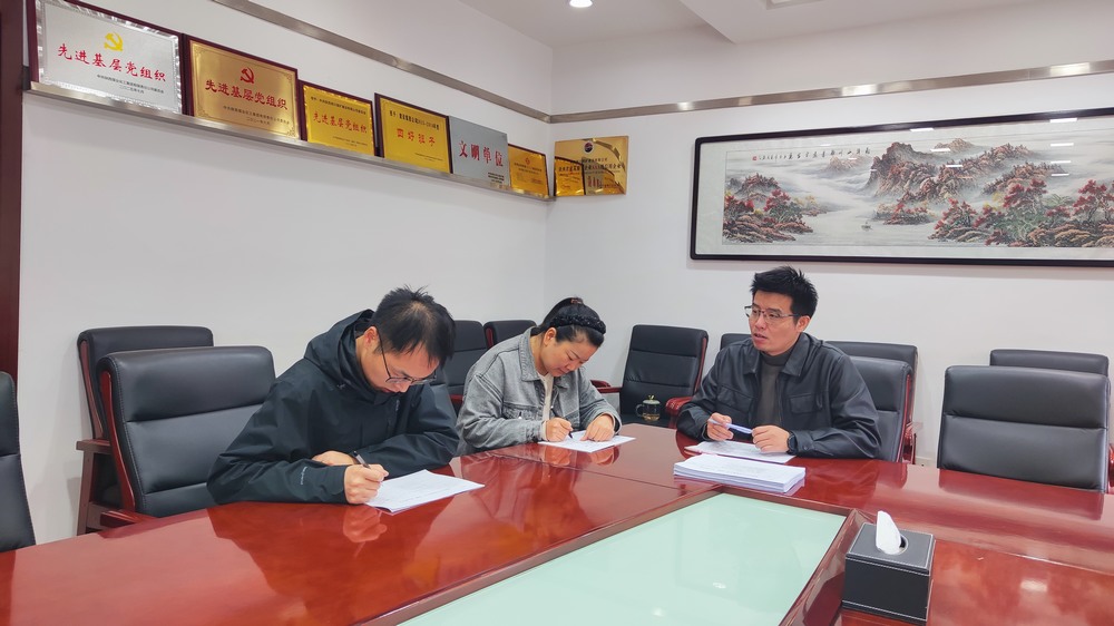 ?陜煤建設(shè)銅煤公司：深耕“干部畫像”工作，為高素質(zhì)隊(duì)伍建設(shè)注入強(qiáng)勁動(dòng)能