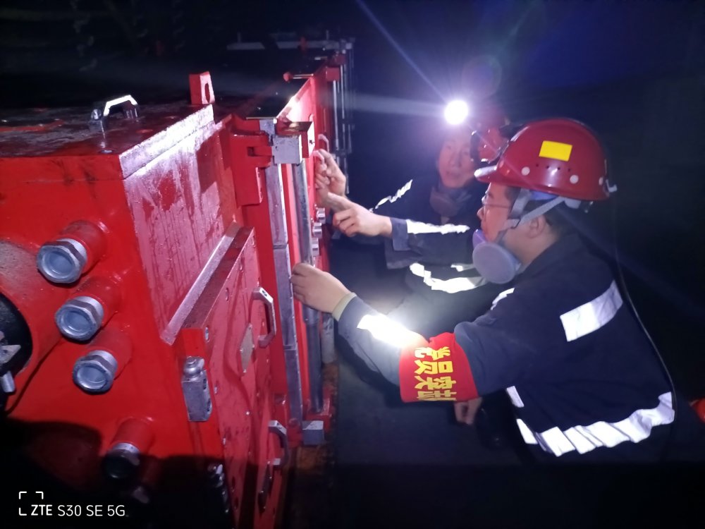 陜煤建設(shè)韓城分公司張家峁項目部：夯責任 除隱患 防風險 織密百日安全“防護網(wǎng)”