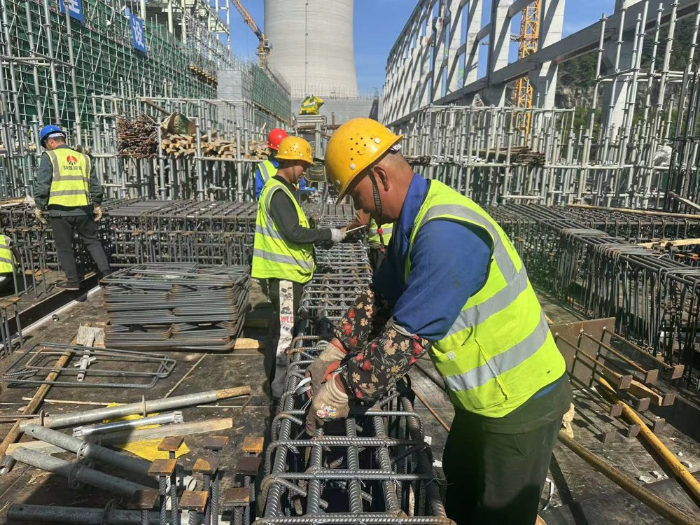 陜煤建設黃陵電廠項目：以班組為基，筑牢工程建設“質量安全防線”