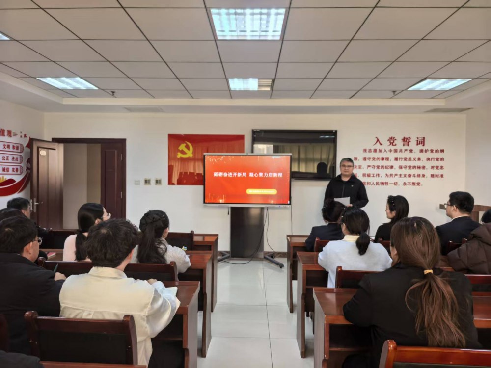 陜煤建設(shè)煤礦運(yùn)營服務(wù)分公司：學(xué)賀詞強(qiáng)擔(dān)當(dāng) 育人才啟新程