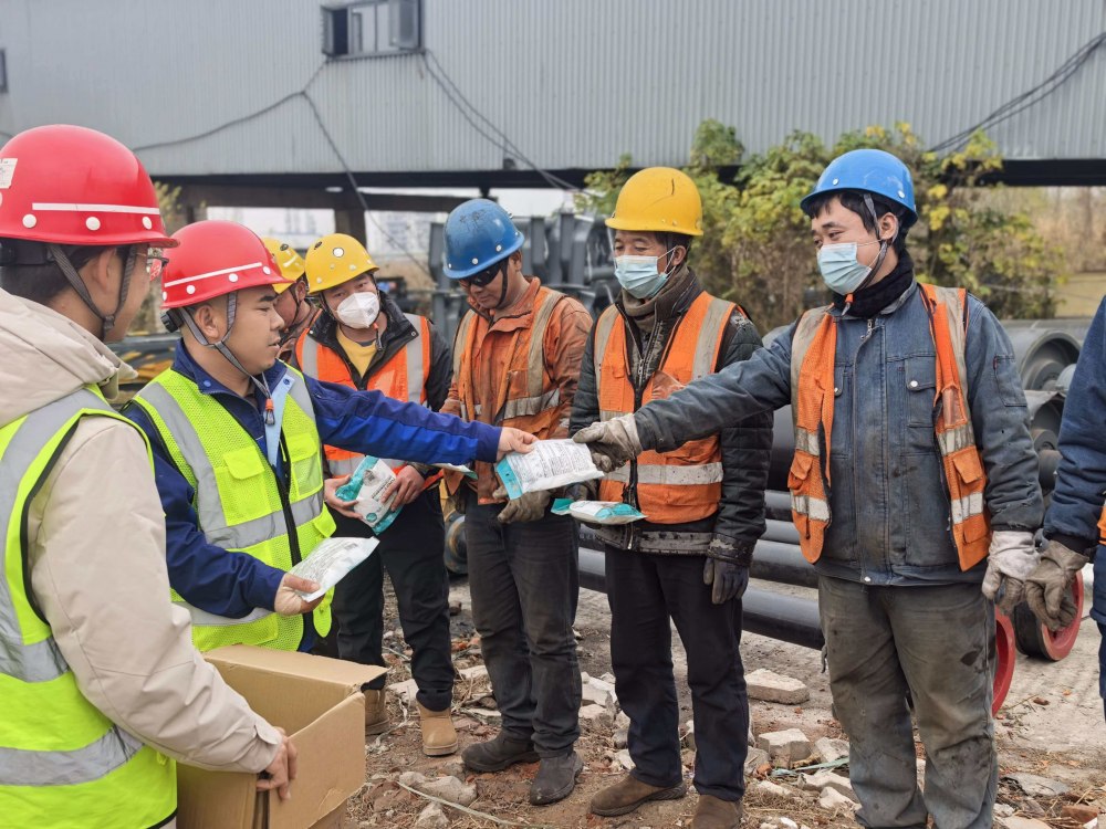 陜煤建設(shè)路橋分公司荊州項(xiàng)目收官沖刺守底線，暖心護(hù)航保平安