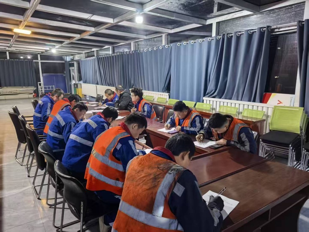 陜煤建設(shè)洗選煤運(yùn)營公司第二項(xiàng)目部：攥緊“三抓手”  筑牢安全堤